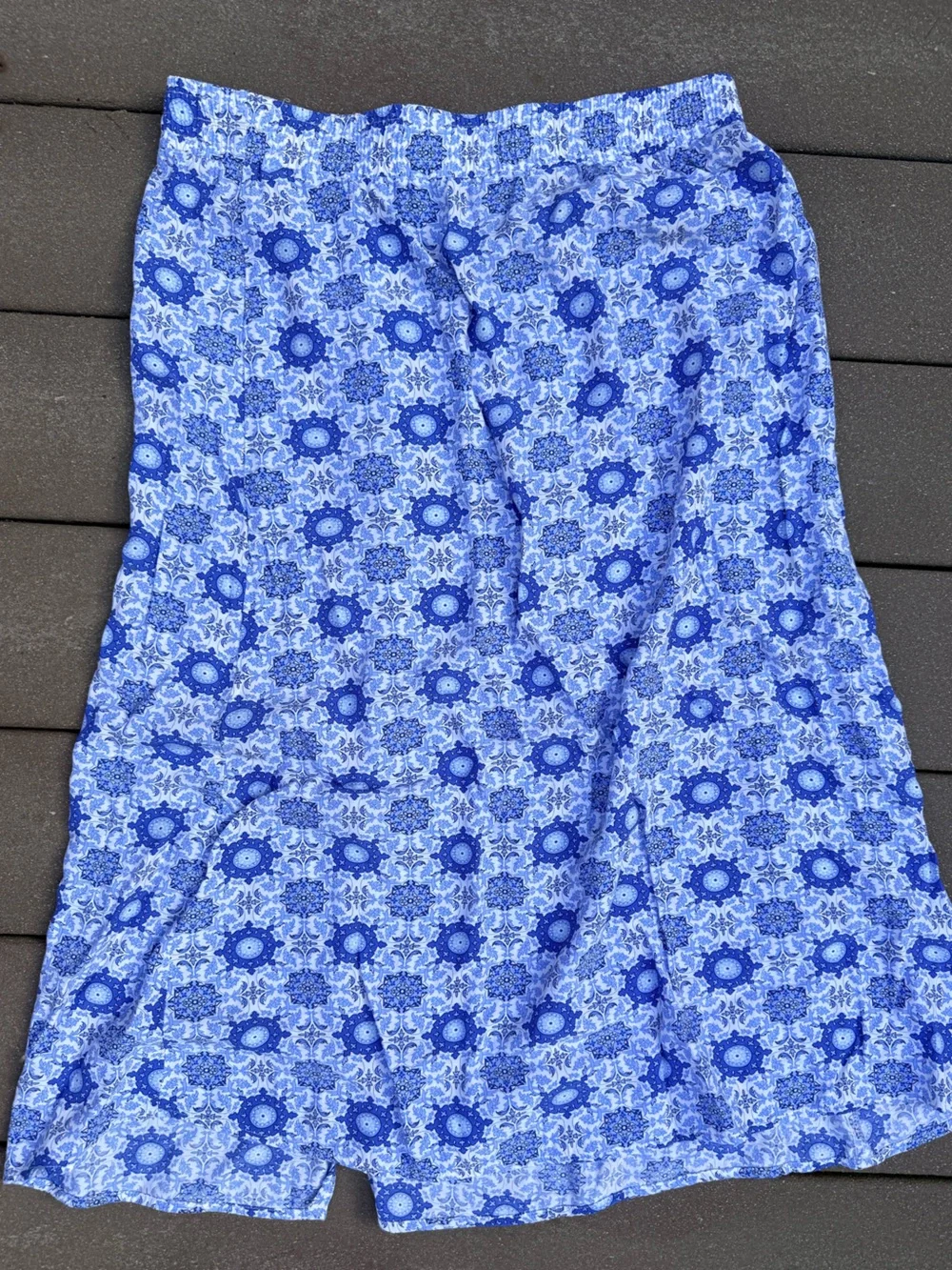 LOFT Blue and White Floral Medallion Skirt, small